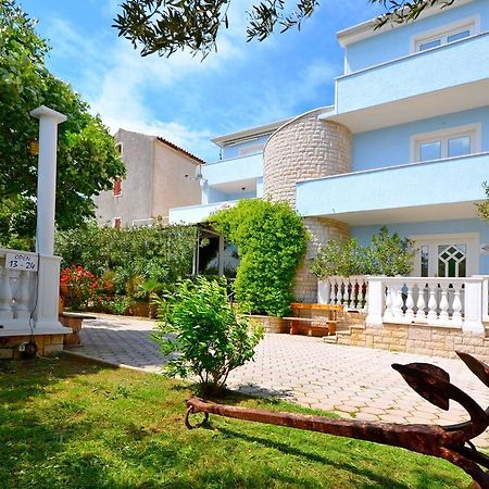 Apartments Milan Rakalj Luaran gambar