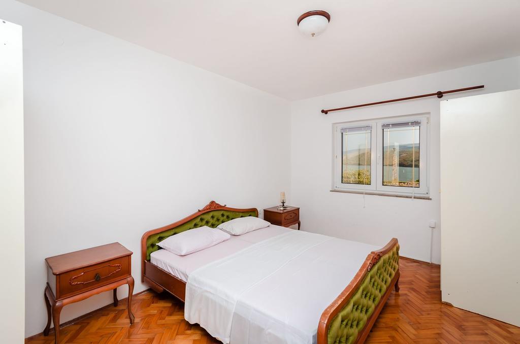 Apartments Milan Rakalj Luaran gambar